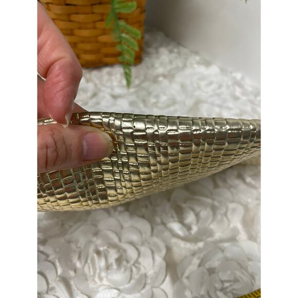 Lilly Pulitzer Gold Basketweave Metallic Clutch Vintage Floral Interior & Clasp - Picture 11 of 11